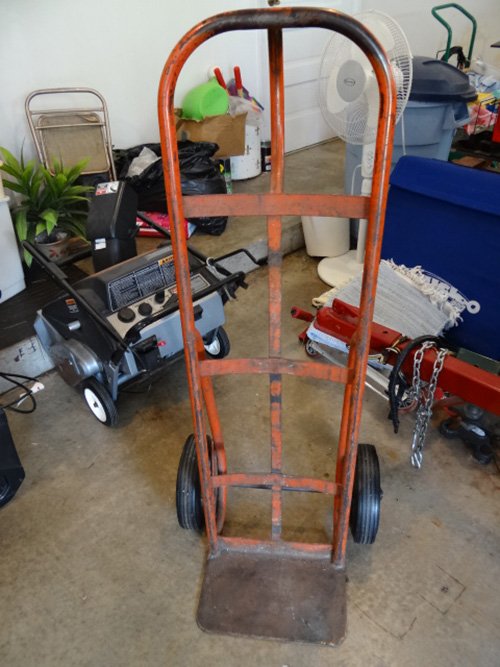 Property photo 76 - Personal Property Auction, Furniture, Glassware, Pictures, Kitchen Appliances, Household, Fishing Gear, Vintage Cameras, Electronics, Toys, Games